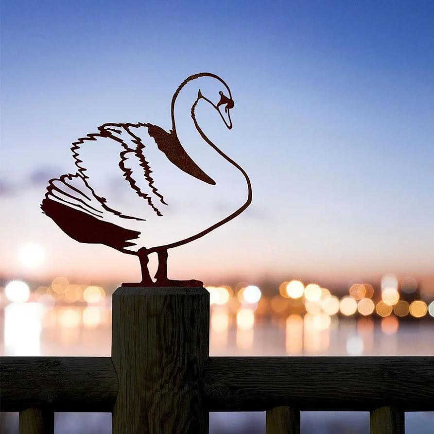 Metal Swan