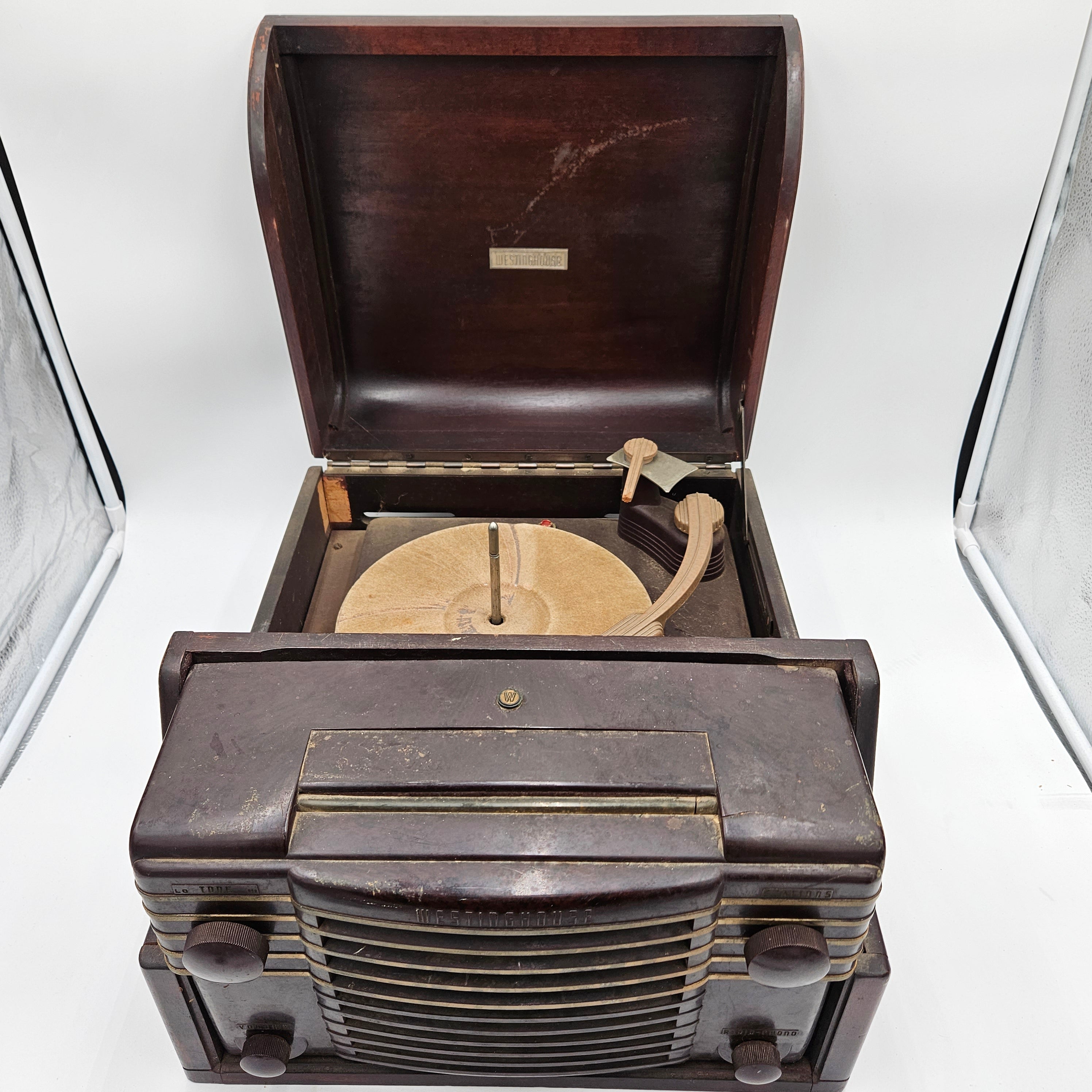 Westinghouse Radio & Record Player