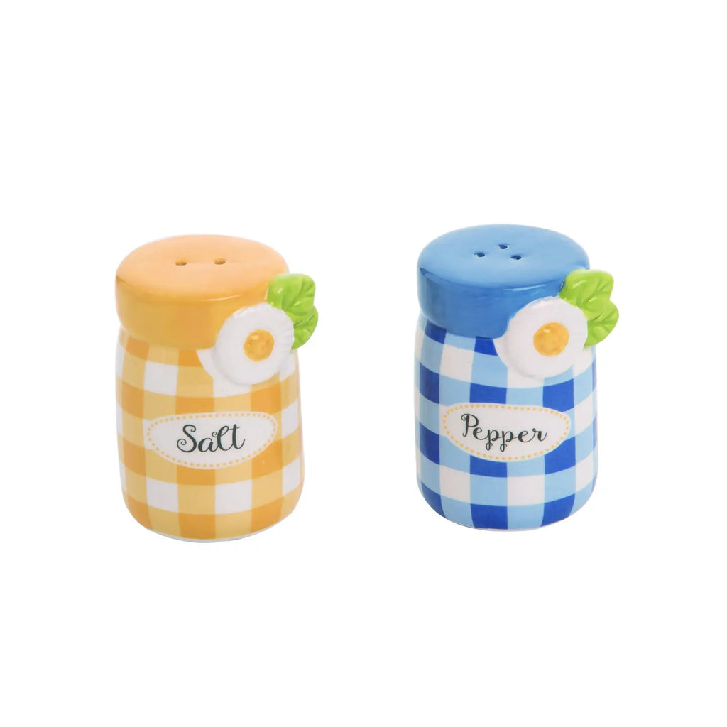 2.75" Spring Country Market Salt Pepper Shaker Set