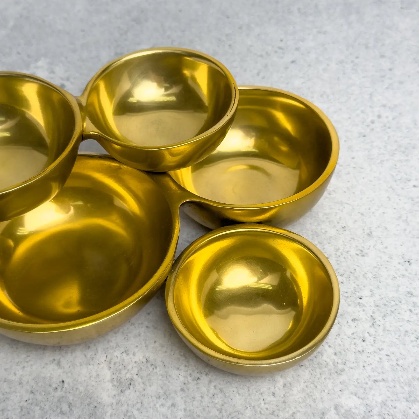 Gold 5-Cluster Bowl