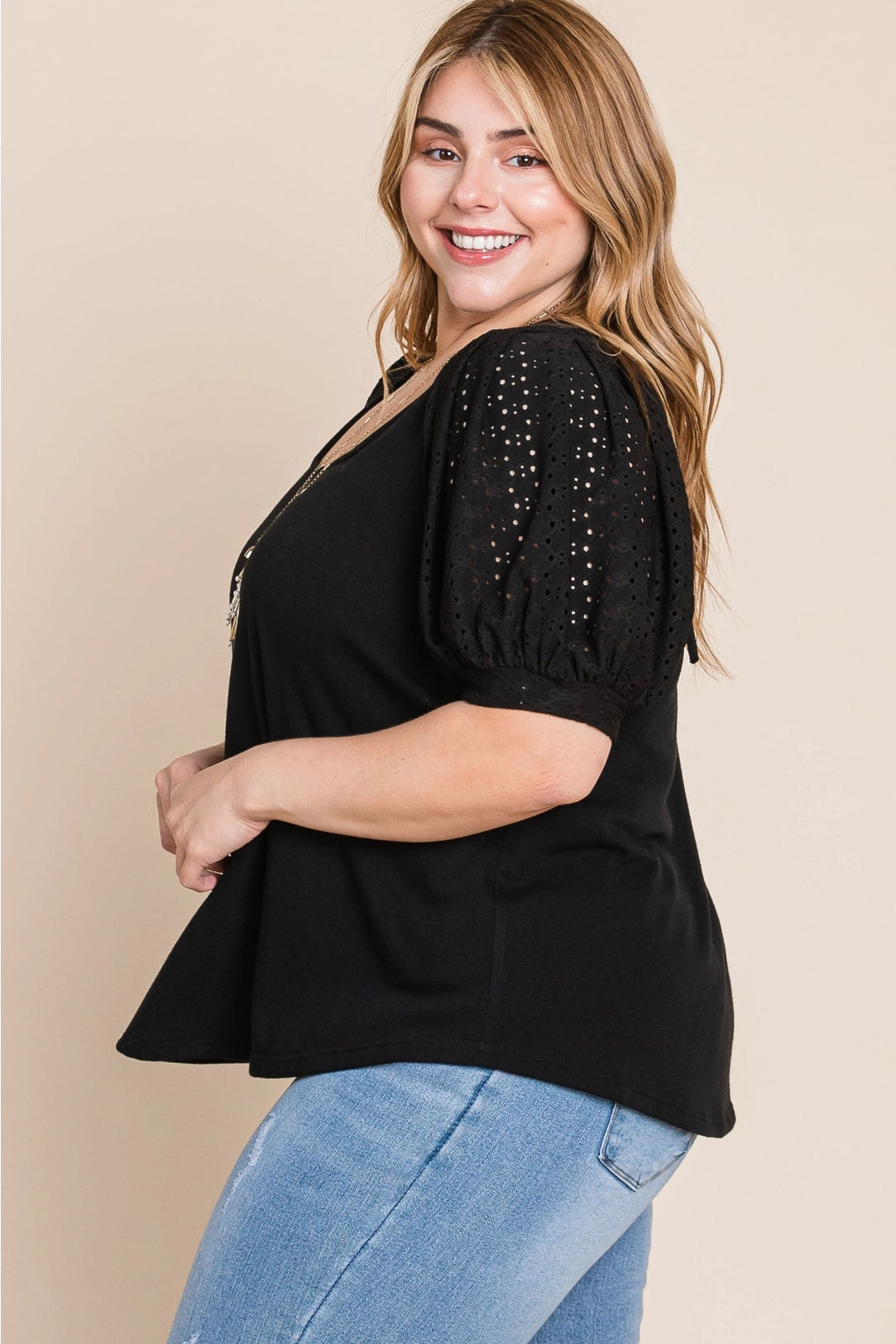 Plus Size Eyelet Bubble Sleeves Solid Knit Top-Black-Size 1X