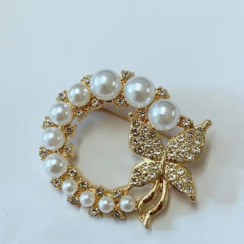 Elegant Faux Pearl Butterfly Wreath Brooch Pin