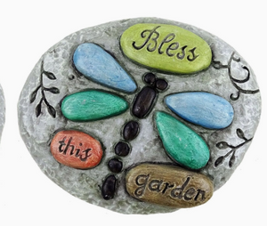 Frog/Butterfly/Dragonfly Stone Décor (Choose Your Style)