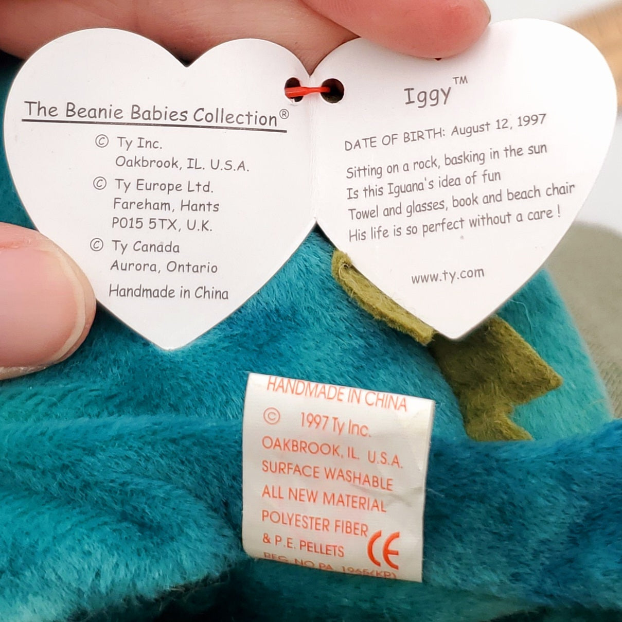 1997 Beanie Babies 4 Pack- Iggy the Iguana, Rainbow the Iguana, Rainbow the Chameleon and Iggy the Tie Die Iguana