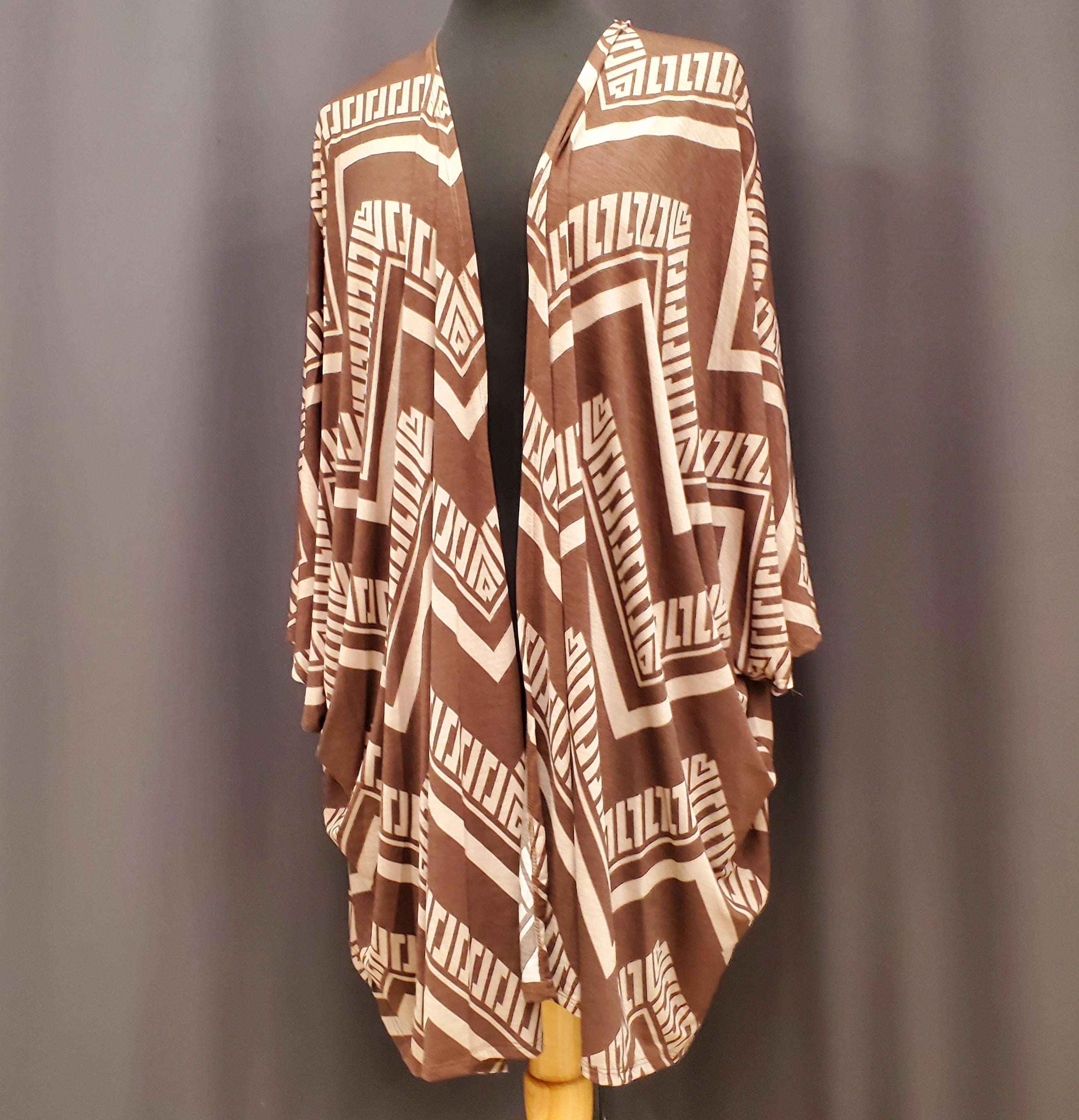 Geometric Kimono-Brown