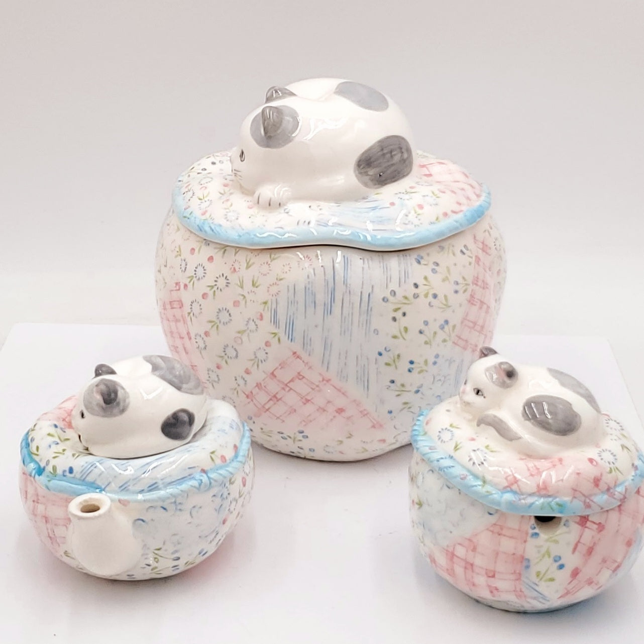 San Francisco Tsune Takahashi Ceramic Cat Themed Set- Including a Canister, Sugar Bowl and a Teapot.- Made in Japan