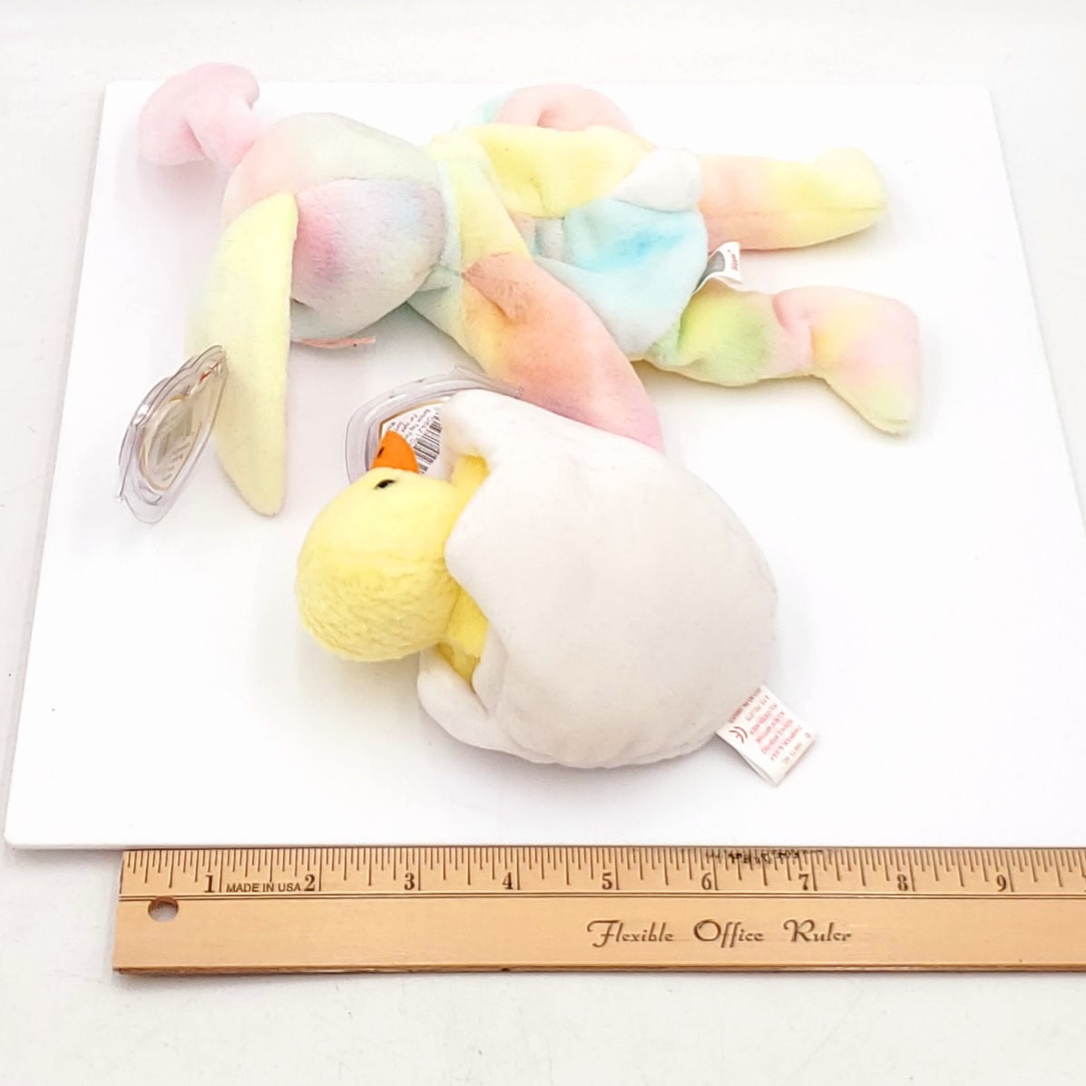 1998 Beanie Babies 2 Pack- Hippie the Bunny and Eggbert the Chick