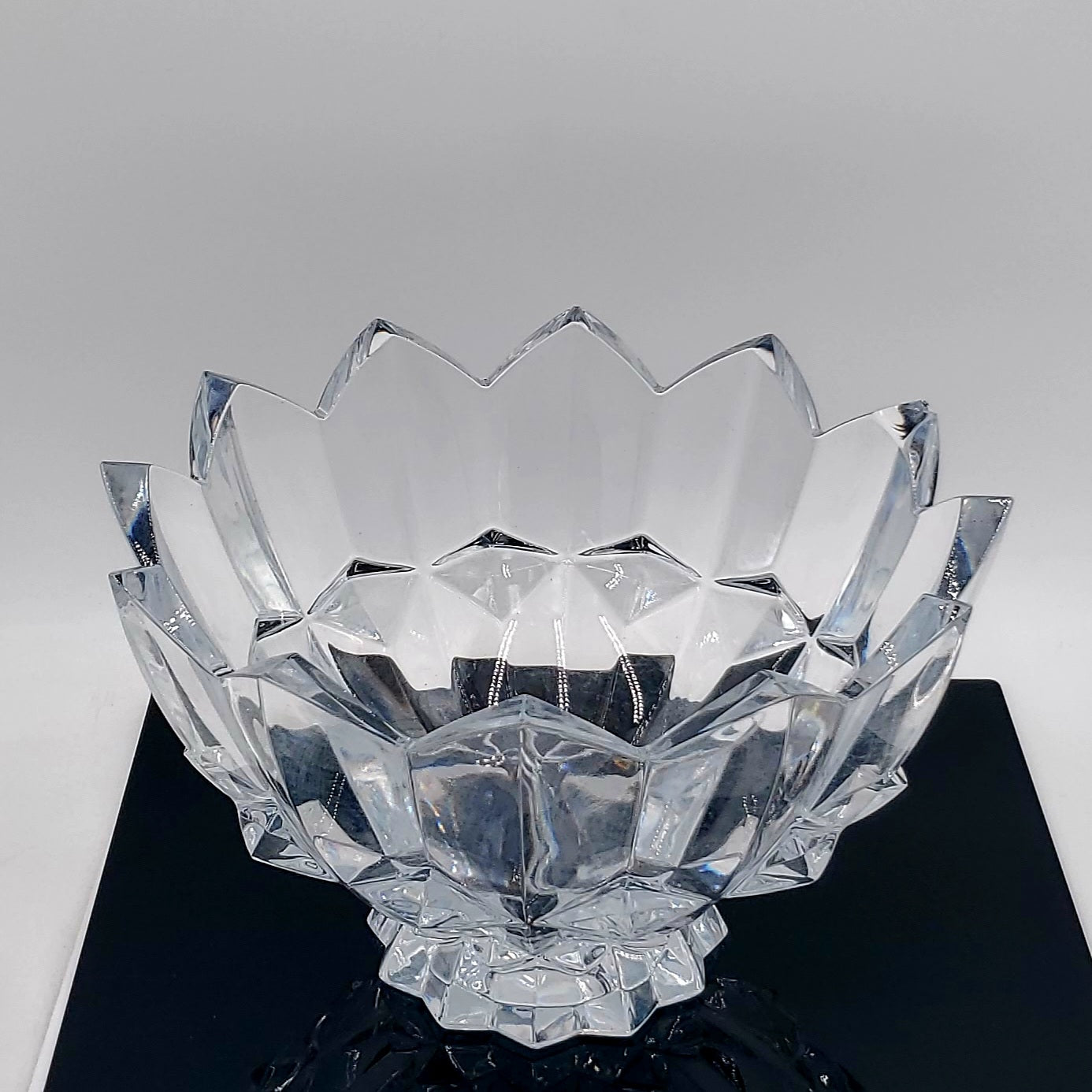 Vintage Heavy  Mikasa Diamond Point Lead Crystal Bowl