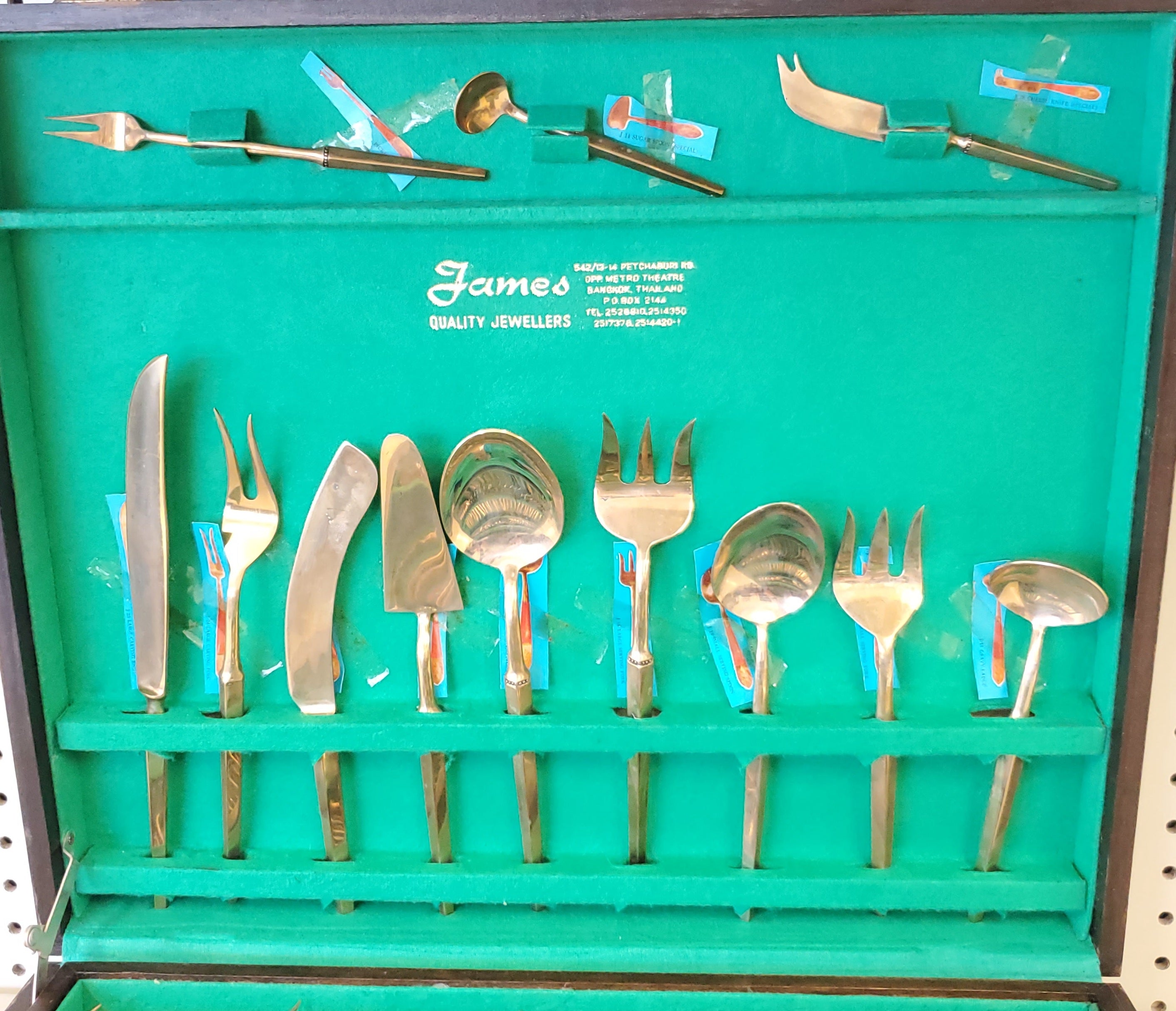 Vintage 144 pc Flatware Set from James Quality Jewelers, Bangkok, Thailand in Wooden Case