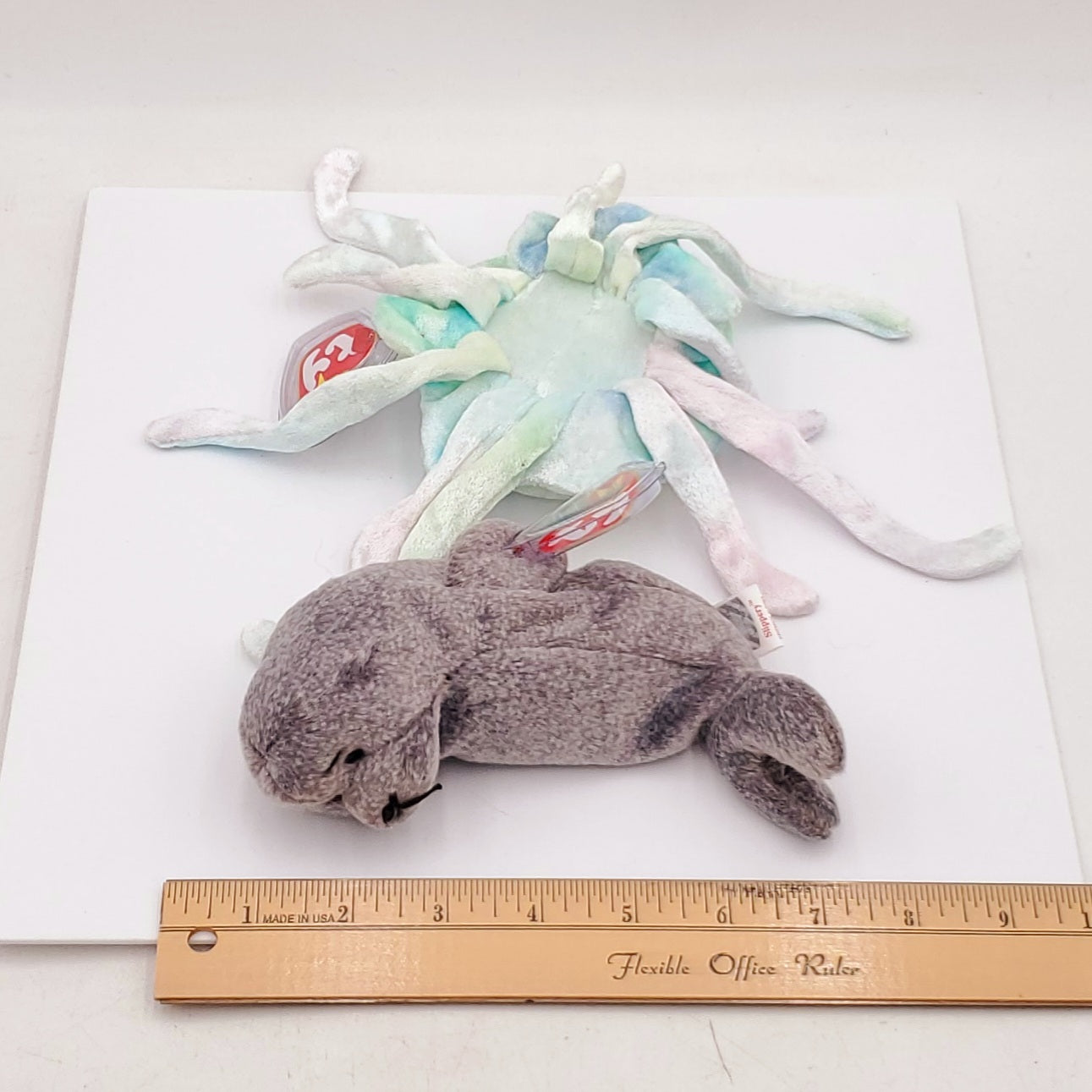 1998 Beanie Babies 2 Pack-Slippery the Seal and Goochy the Jellyfish