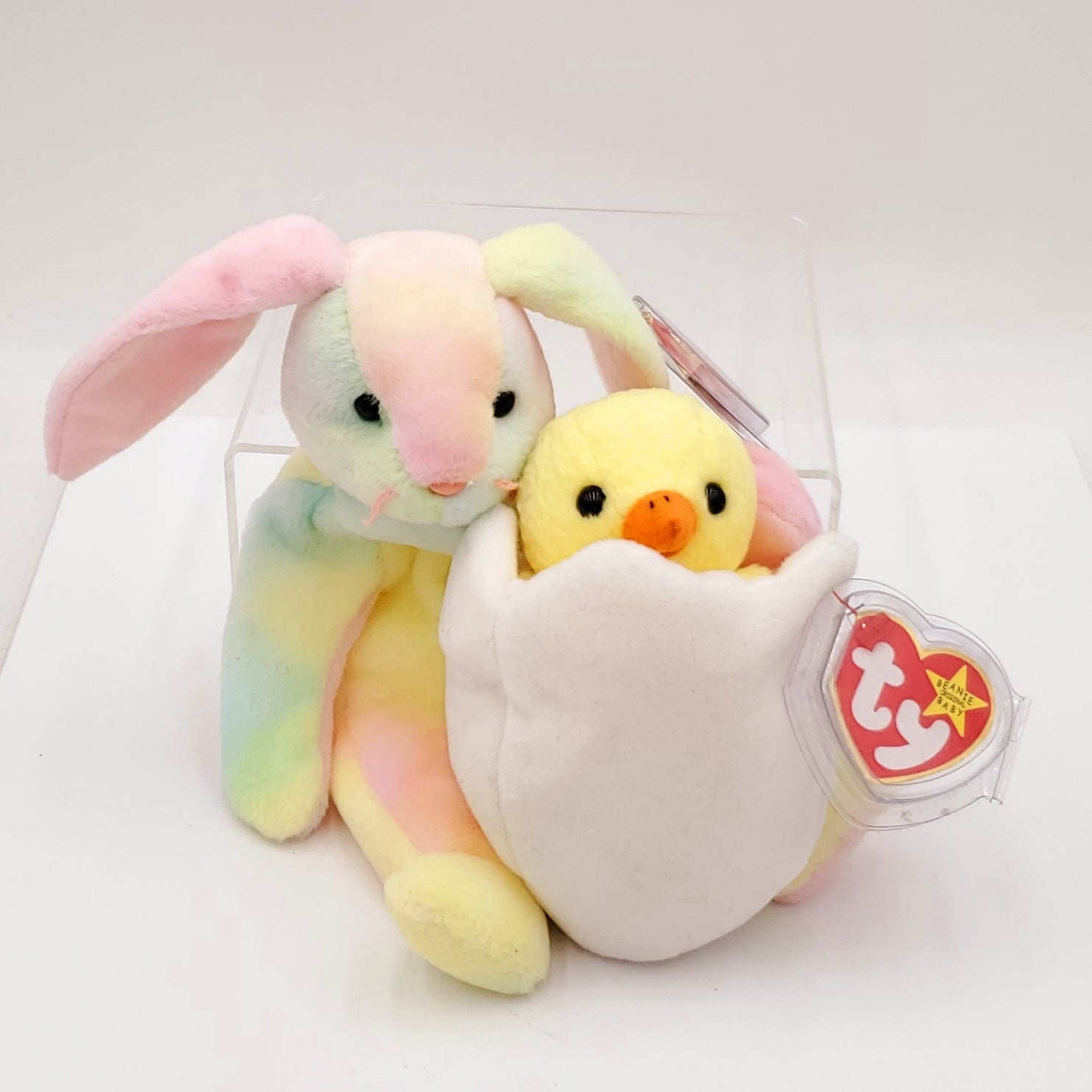 1998 Beanie Babies 2 Pack- Hippie the Bunny and Eggbert the Chick