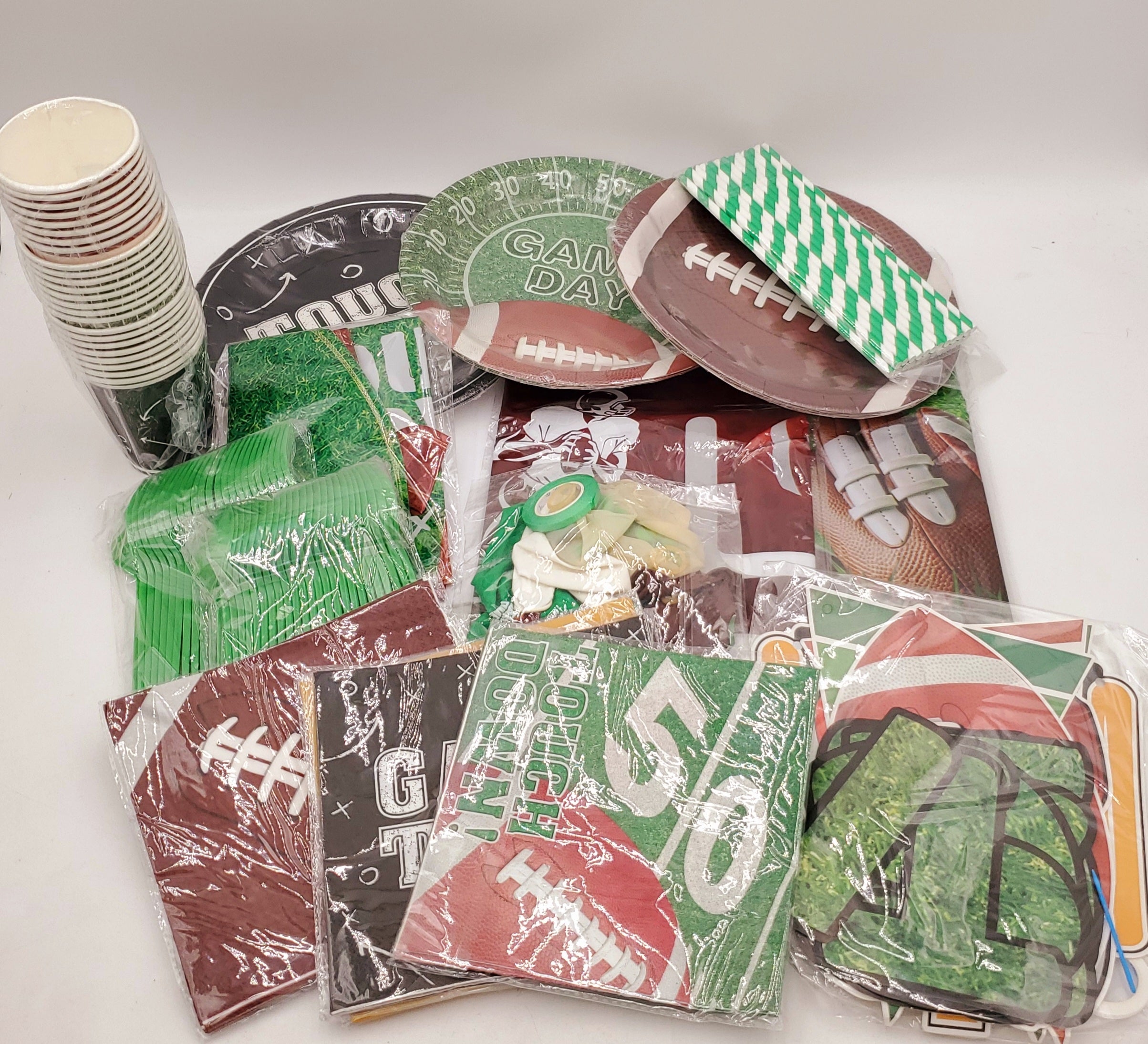 Football Party Supplies Kit Serve 24