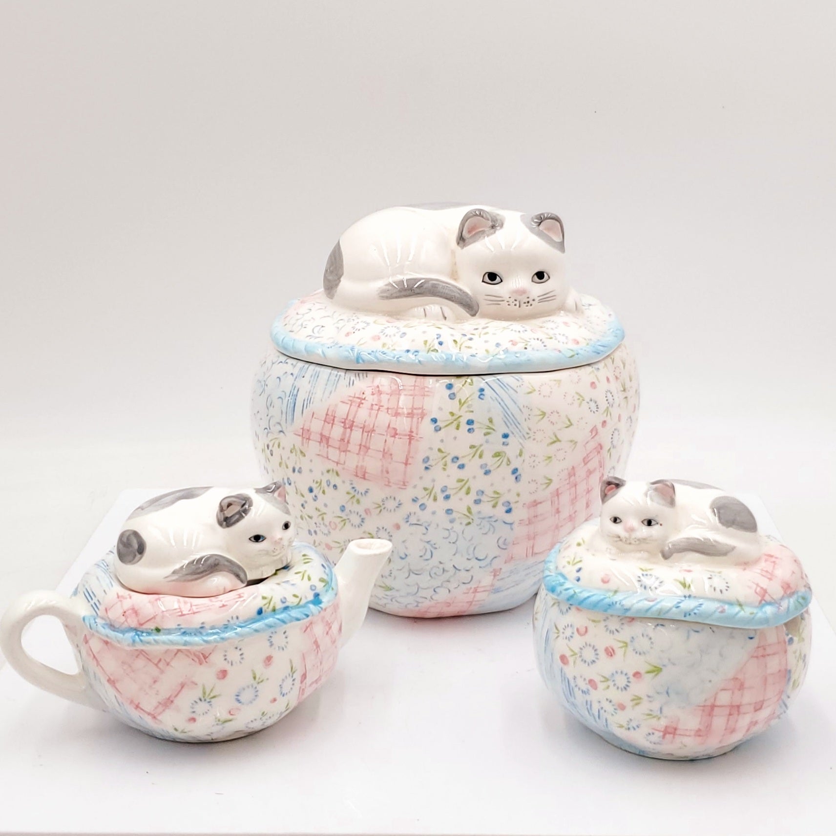 San Francisco Tsune Takahashi Ceramic Cat Themed Set- Including a Canister, Sugar Bowl and a Teapot.- Made in Japan