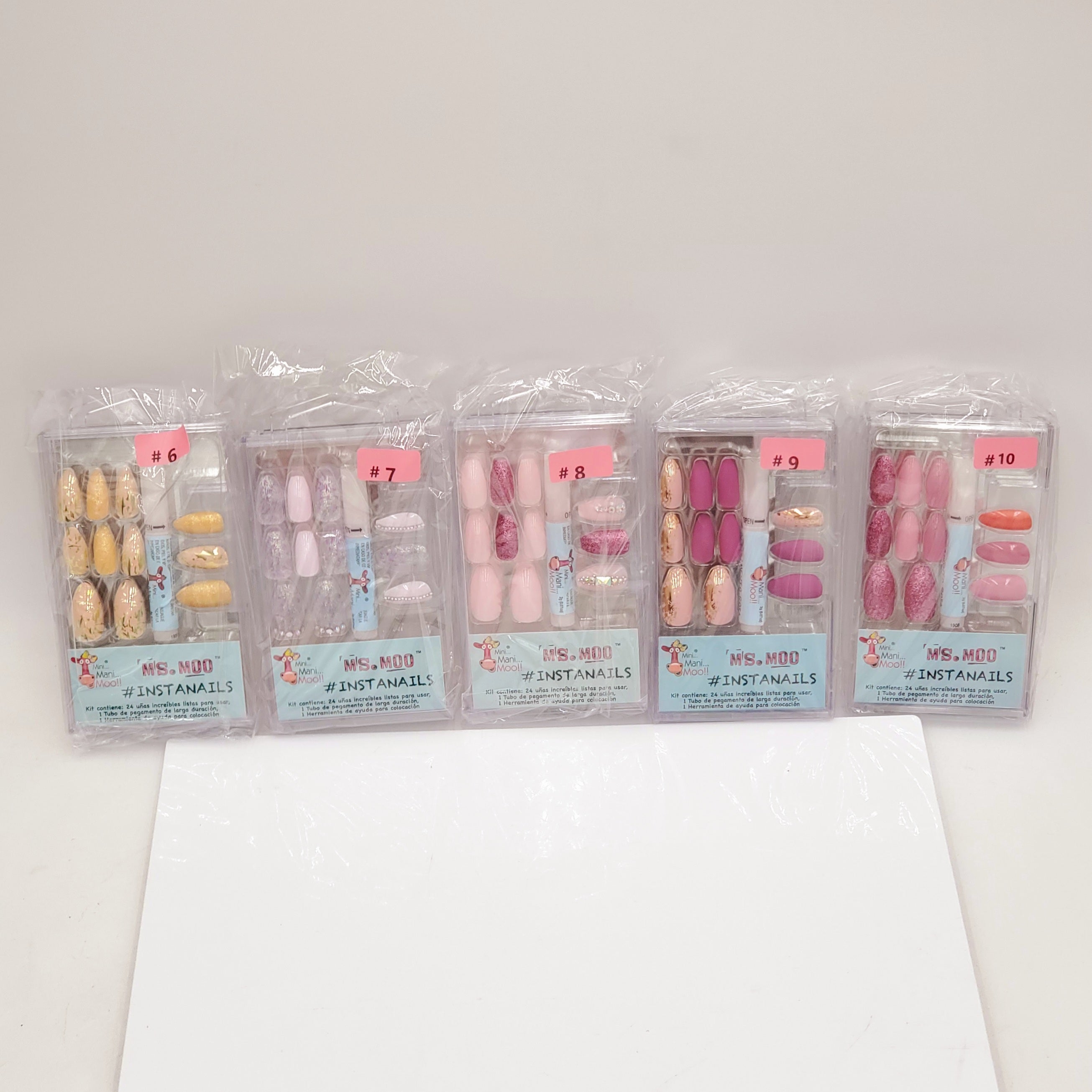 Pretty Women Nails w/Glue Assorted