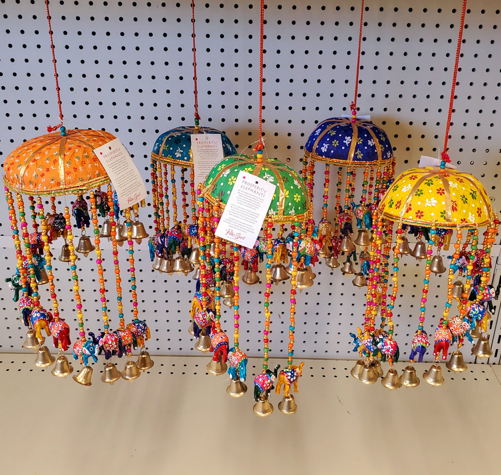 Recycled Fifteen Elephant Chime
