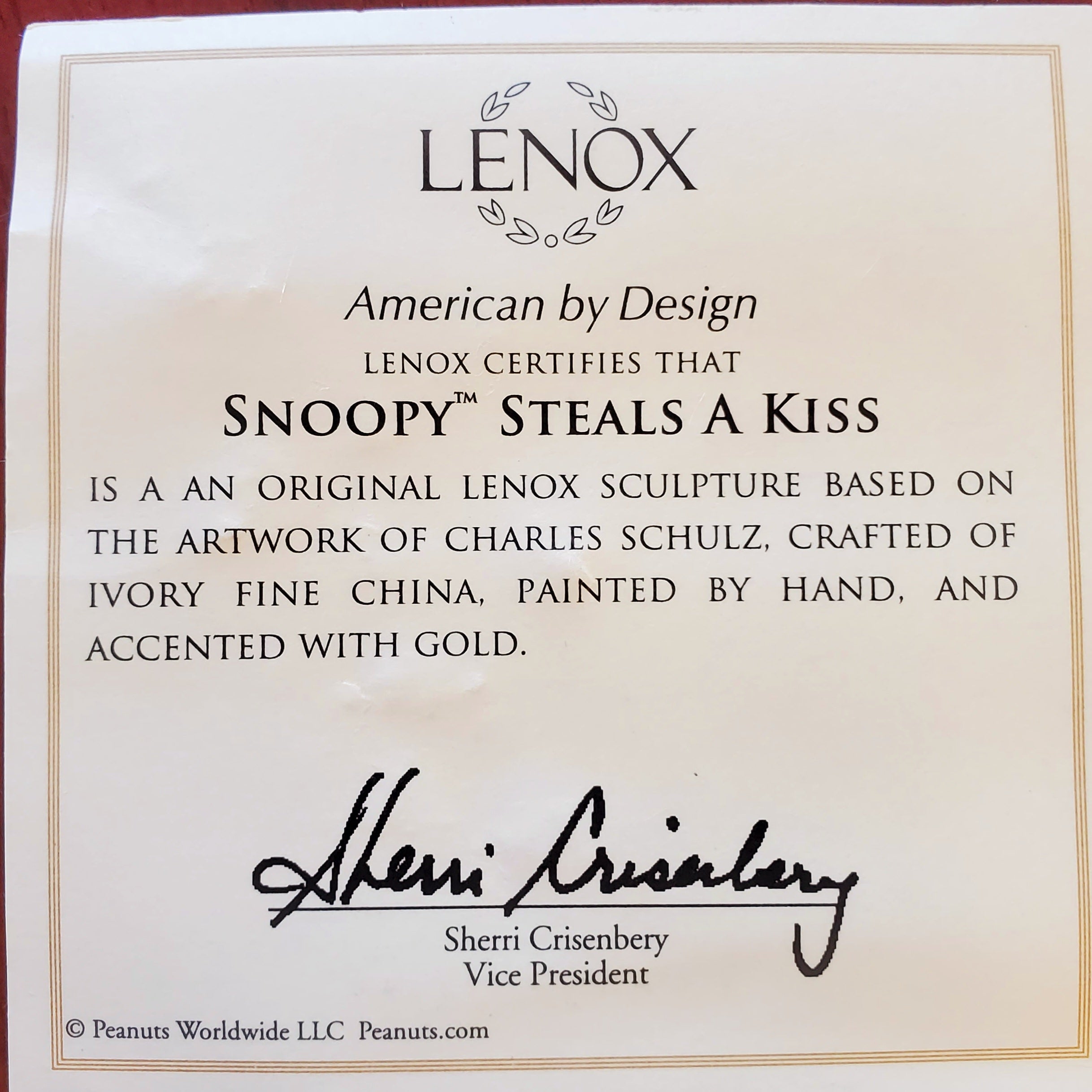 Lenox Peanuts Snoopy Steals A Kiss Figurine Lucy Valentine's Day Beagle