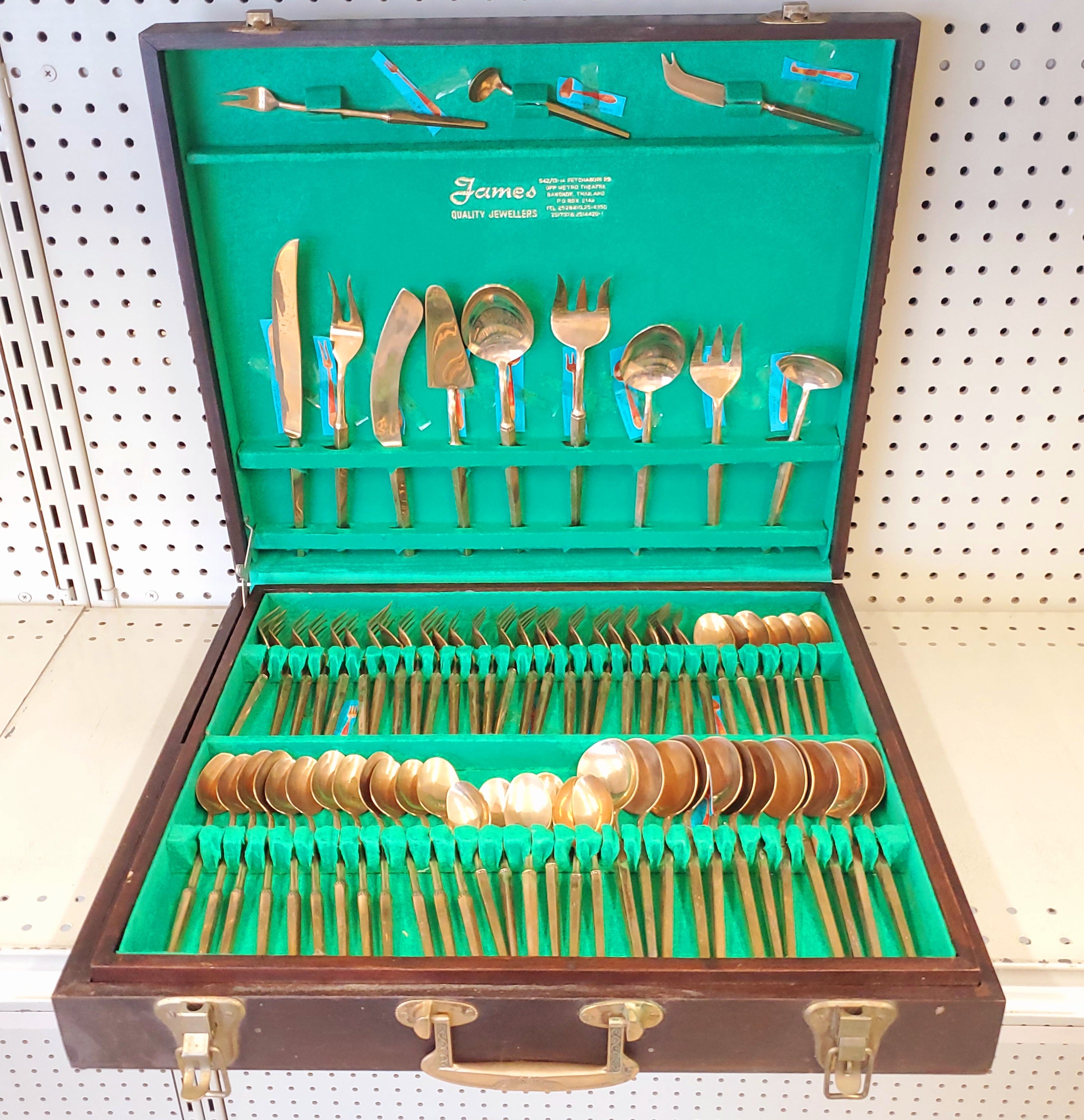Vintage 144 pc Flatware Set from James Quality Jewelers, Bangkok, Thailand in Wooden Case