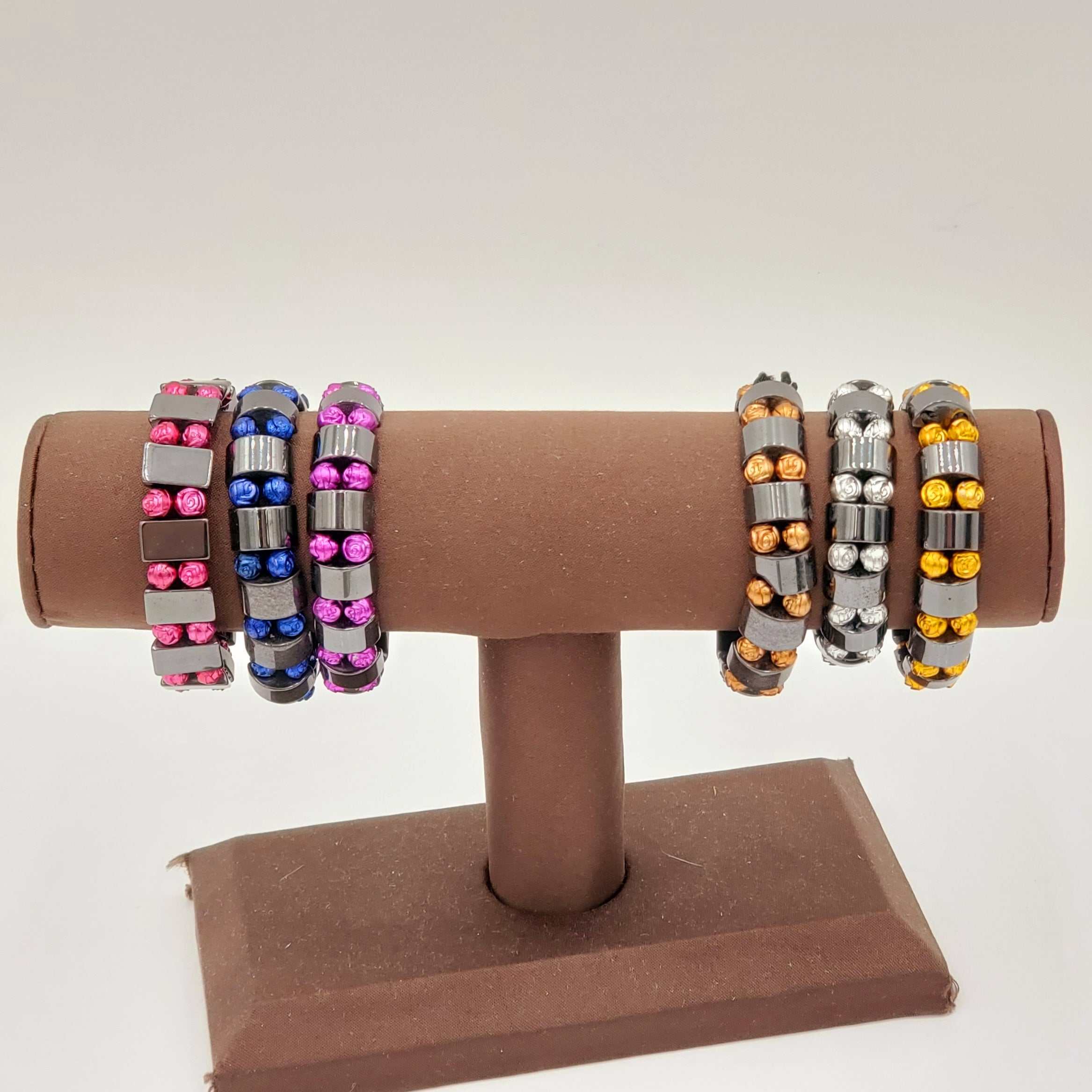 Hematite bracelet with Flowers