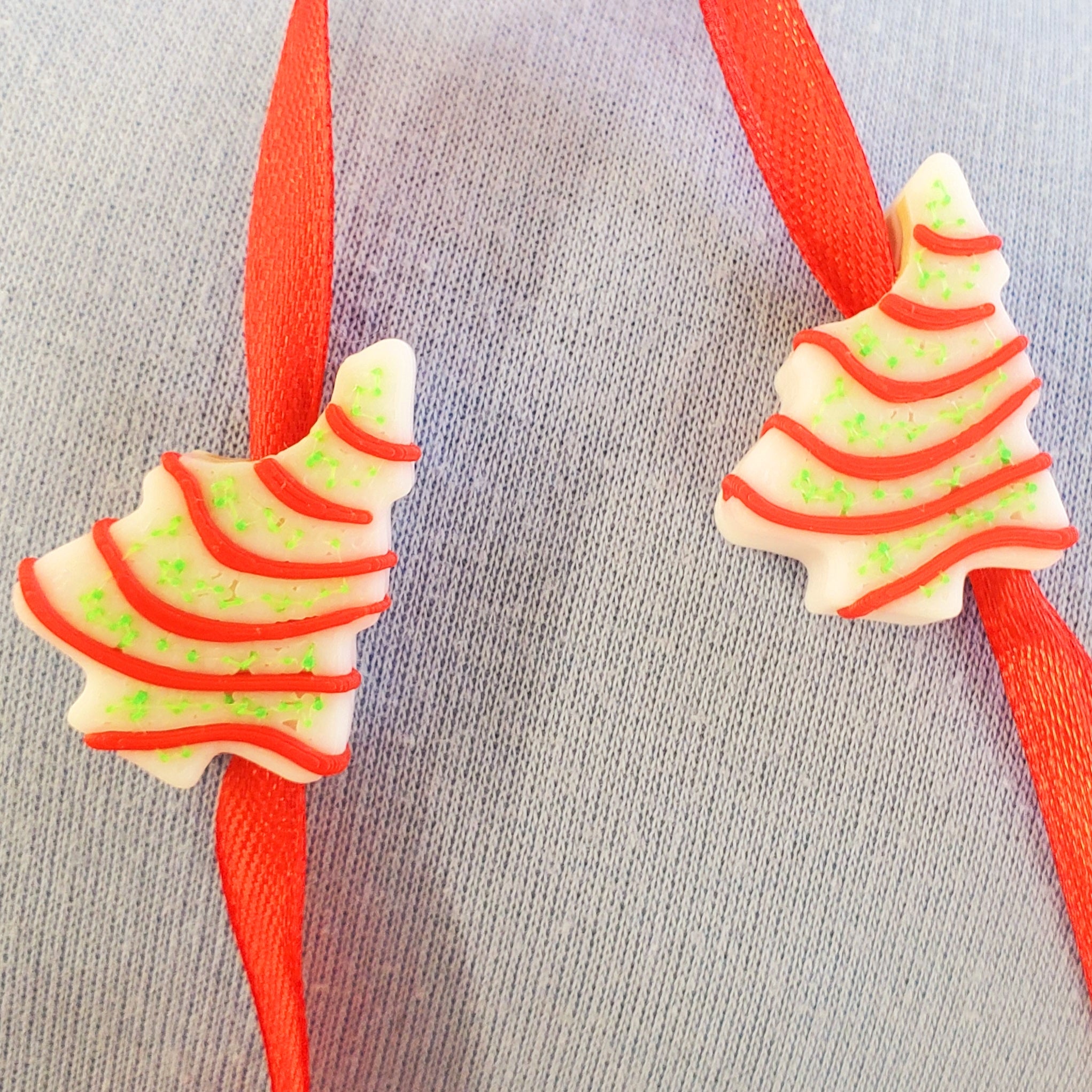 Tree Shaped Striped Cake Hoodie/Shoe Charms- -3D Printed