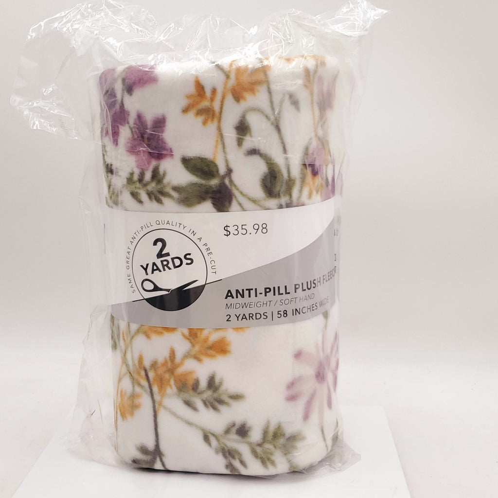 Pre-Cut Anti-Pill Plush Fleece-Midweight/Soft Hand- 2 Yards, 58" Wide- Floral Pattern