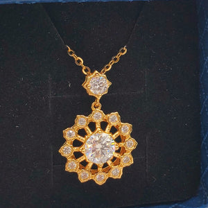 Diamond Flower Pendant Necklace