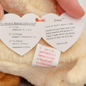 1998 Beanie Babies 2 Pack- Ewey the Lamb and Goatee the Goat