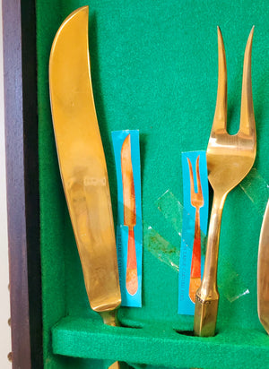 Vintage 144 pc Flatware Set from James Quality Jewelers, Bangkok, Thailand in Wooden Case