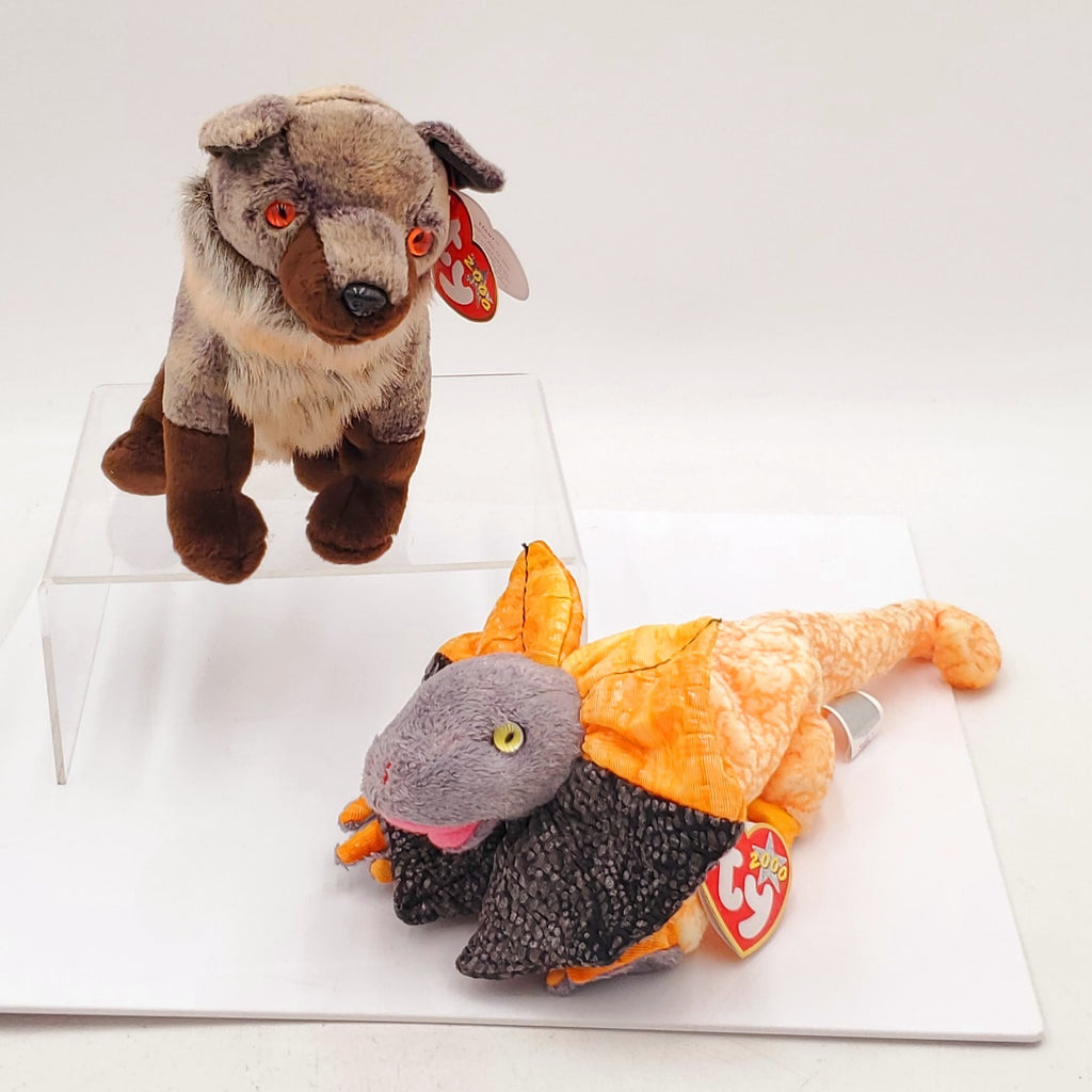 2000 Beanie Babies 2 Pack- Howl the Wolf and Slayer the Dragon