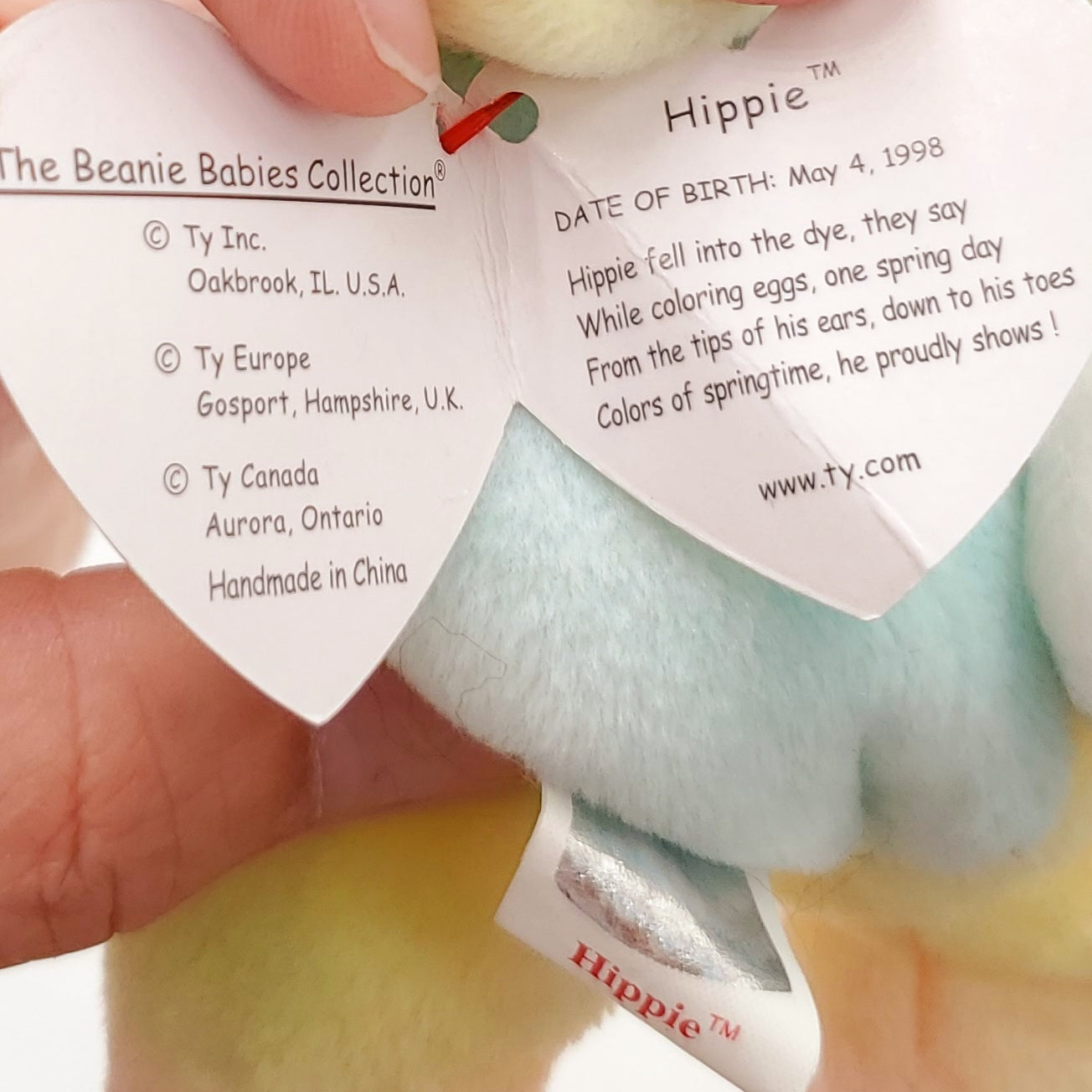 1998 Beanie Babies 2 Pack- Hippie the Bunny and Eggbert the Chick