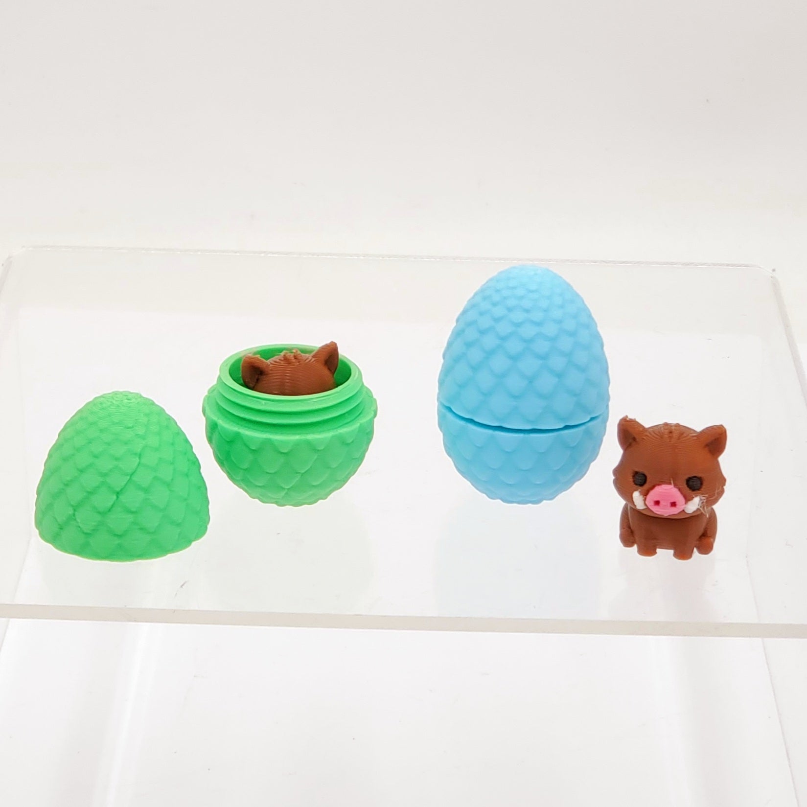Small 1.5 inch 3D Egg with Baby Warthog