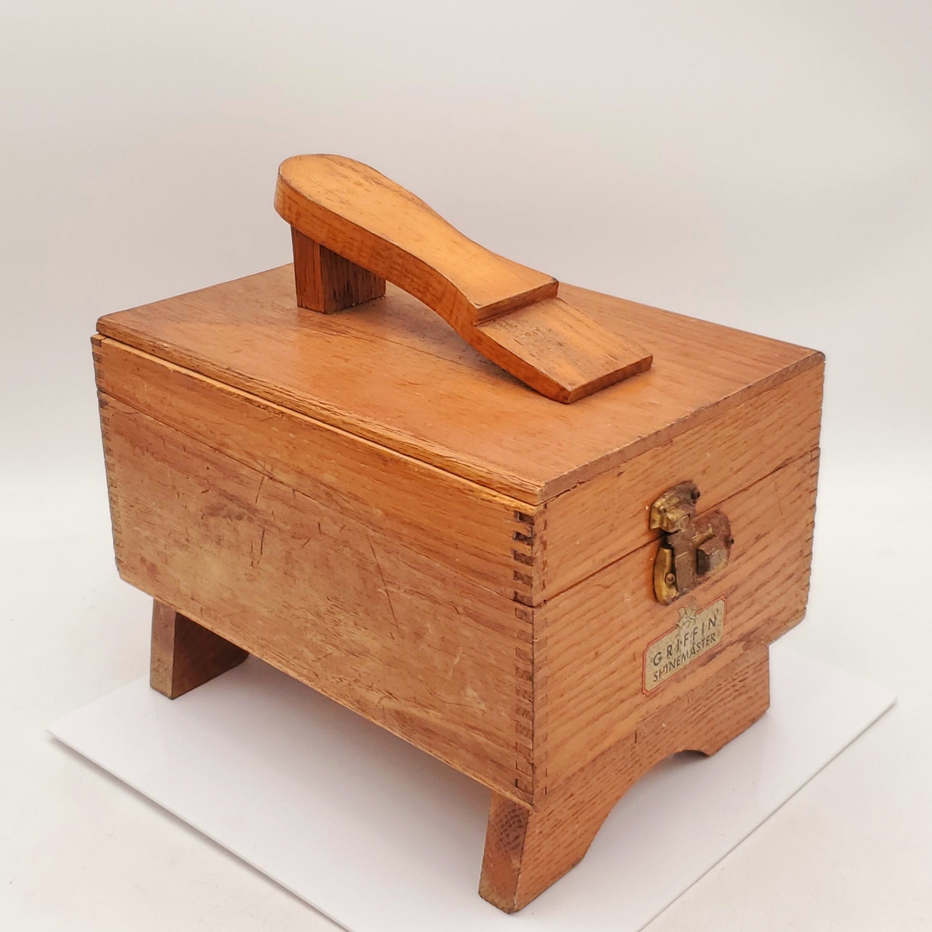 Vintage Griffin Shinemaster Shoe Shine Box with Supplies!