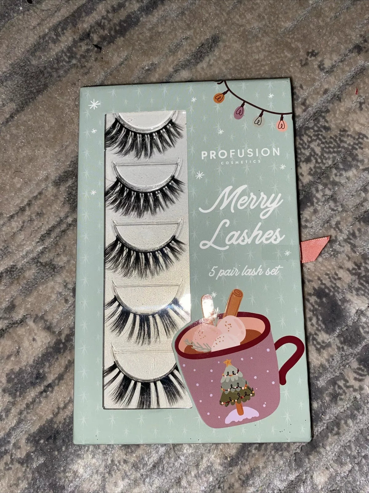 PROFUSION COSMETICS Enhance Your Eyes: Merry Lashes 5 Pair Artificial Lash Set