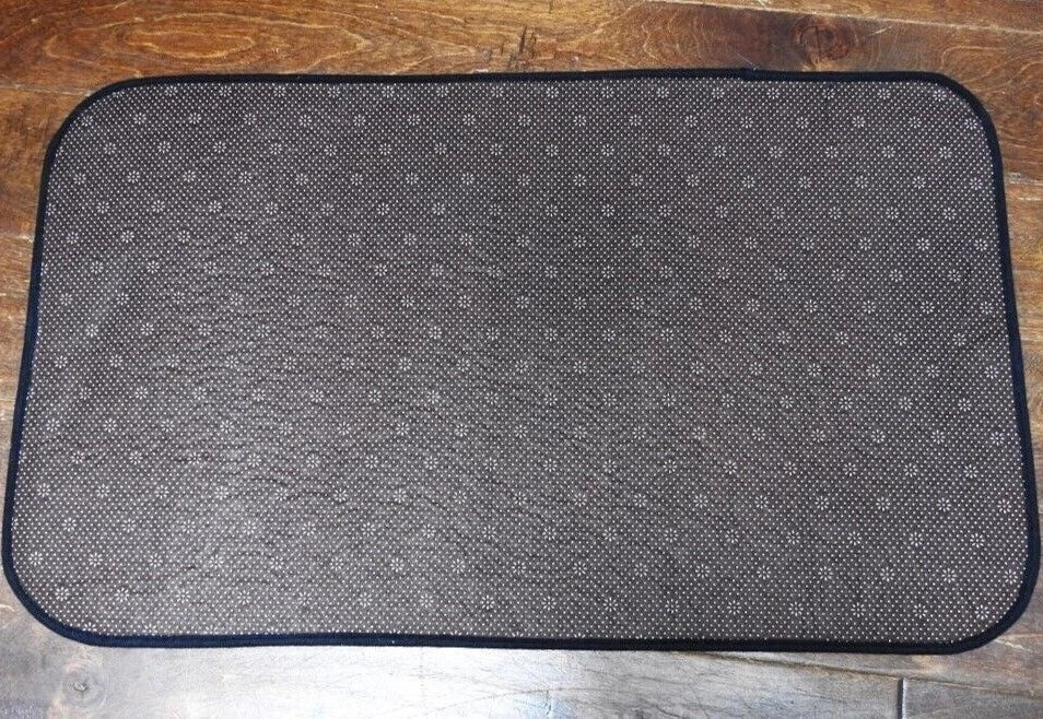 COUNTRY SIDE DOOR MAT: IH Welcome Farmall Dirty Job