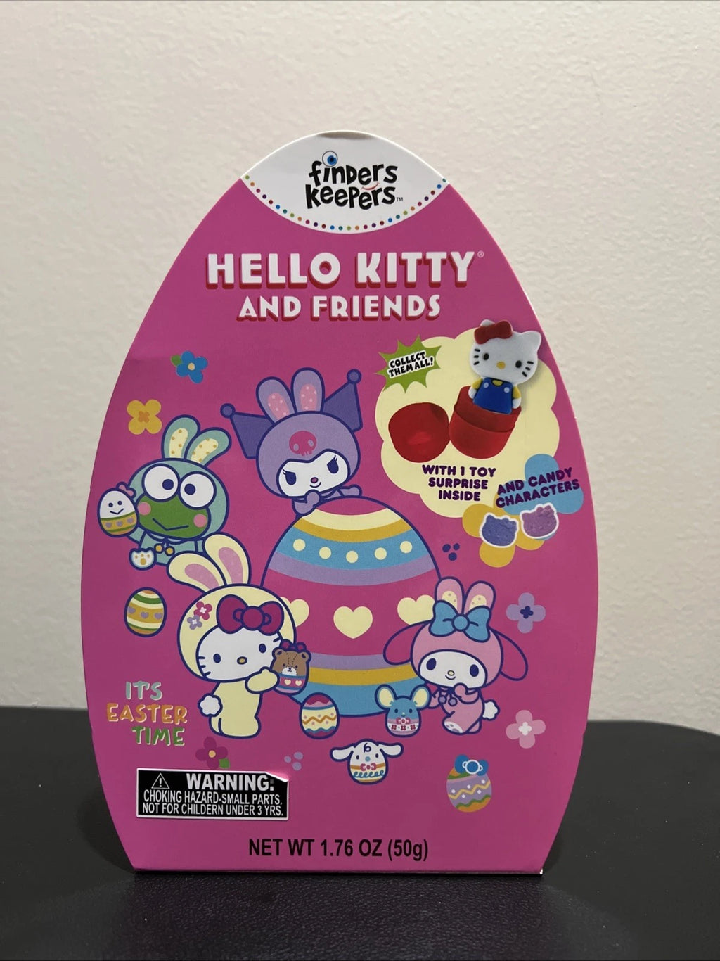 Kitty and Friends finders keepers Sanrio Mini 1" Figure & Candy (Best By: 08/2026)