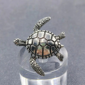 Turtle Brooch - Silver
