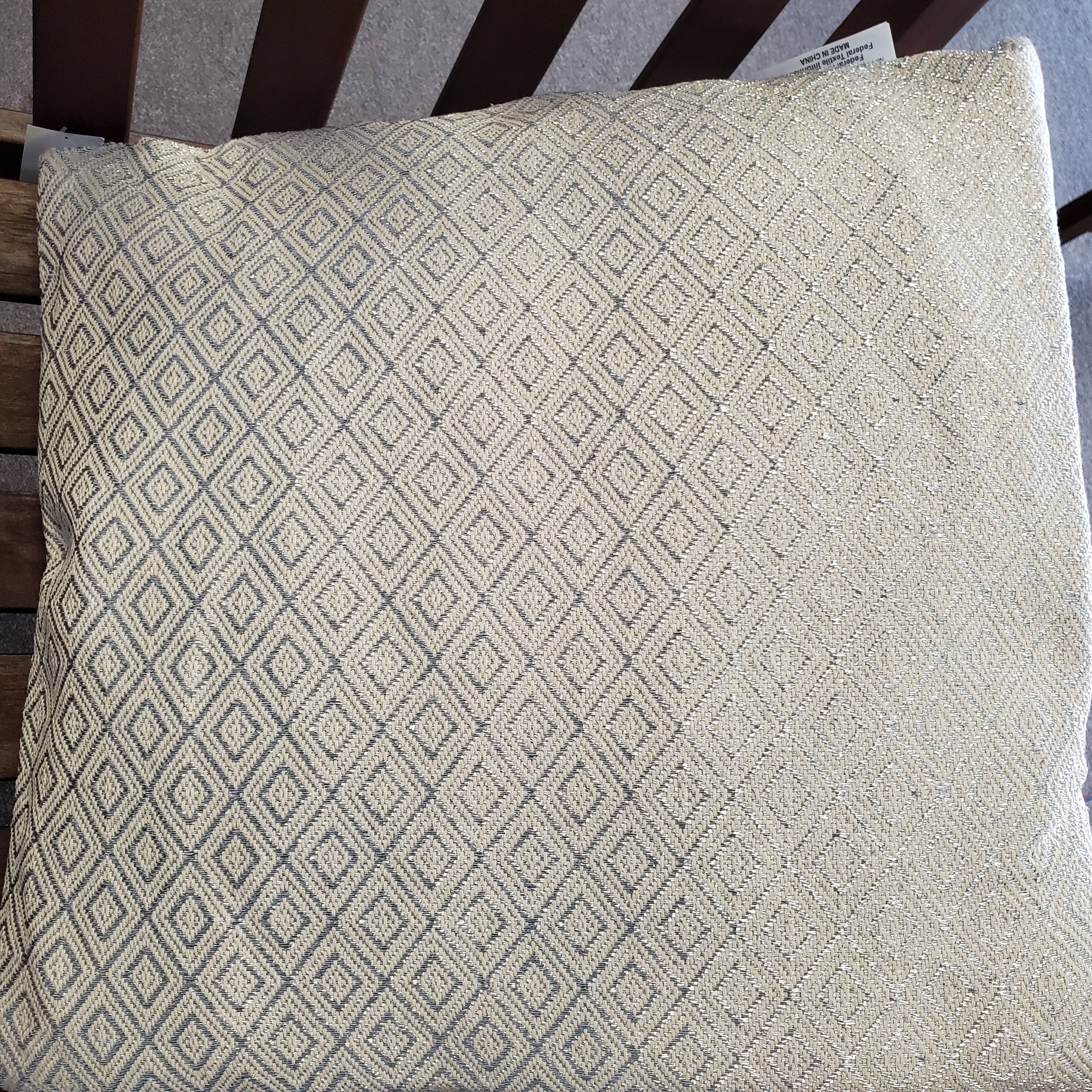 Marlo Lorenz Egret Silver Gina Metallic Woven 22x22 Pillow w/Zipper Poly/Cotton