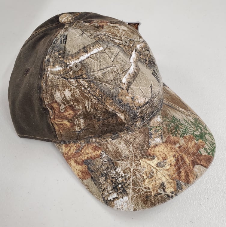 REAL TREE AND MOSSY OAK HATS