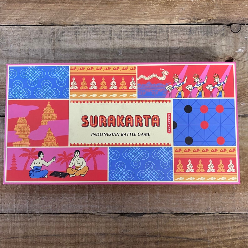 Surakarta Abstract Strategy Board Battle Prediction Game