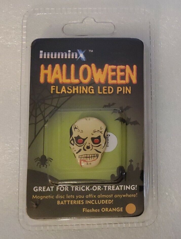 Halloween Illuminx Flashing LED Pin - Scary Skull